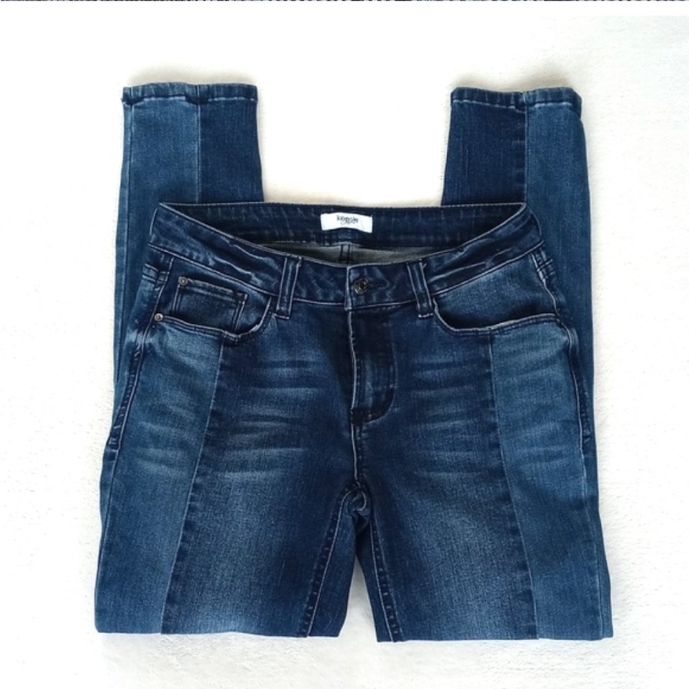 Kensie Women’s Two Tone Denim Blue Panel Straight Leg Mid Rise Jeans 2/ 26
